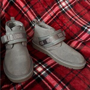 UGG Men’s Neumel SnapBack Chukka Boot